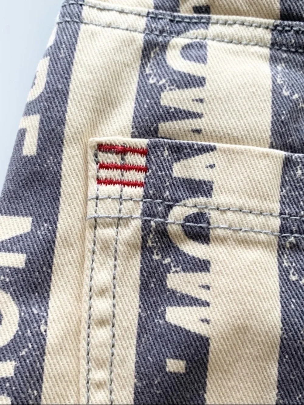 Urban Outfitters BDG Baggy Jeans 27 New
